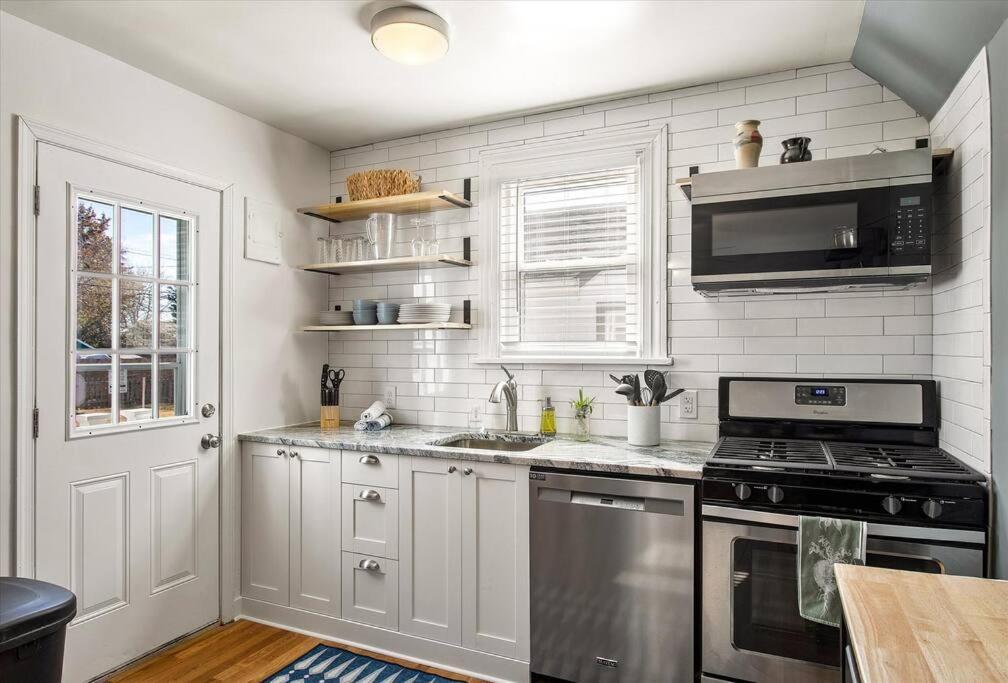 Private House Mins To Maymont Park, Trails & Vcu! ريتشموند المظهر الخارجي الصورة